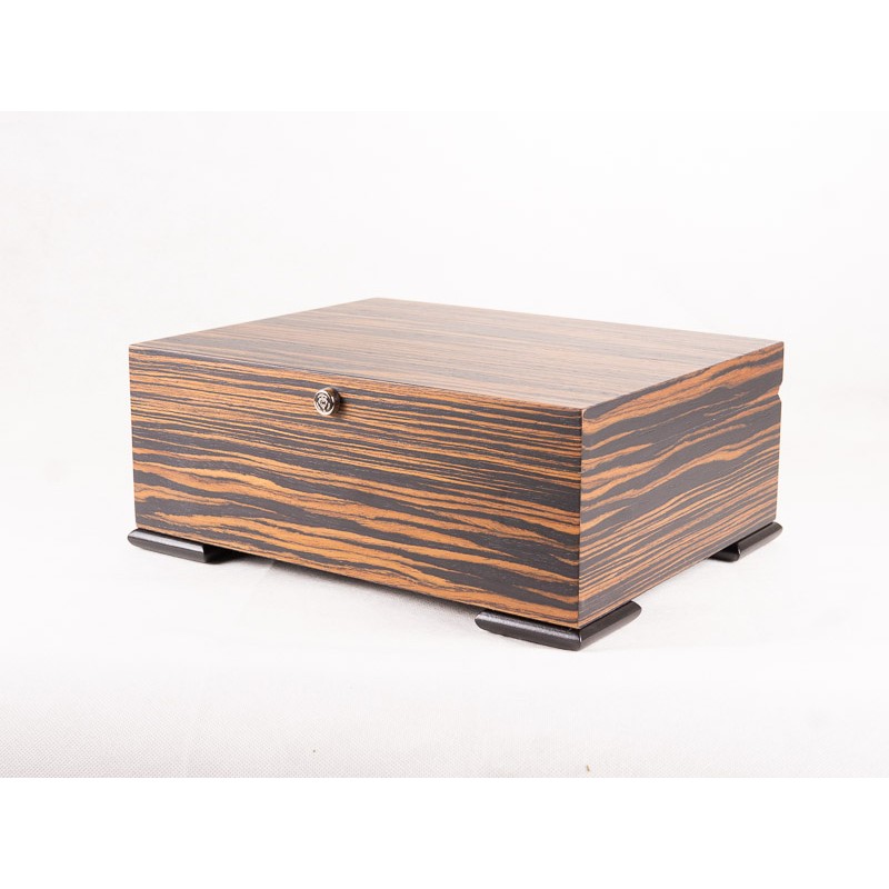 HUMIDOR CARTUJANO MEDIO MAKASSAR CON PIEDINI