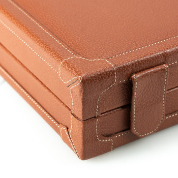 HUMIDOR DA VIAGGIO CARTUJANO PELLE MARTELLATA COLOR CUOIO