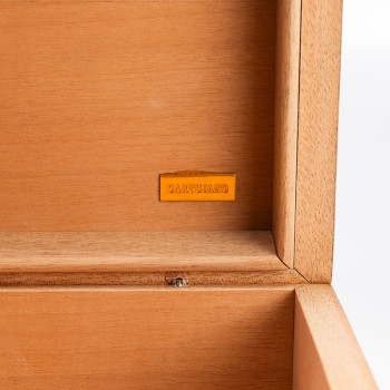 HUMIDOR CARTUJANO PICCOLO NOCE DOGATO