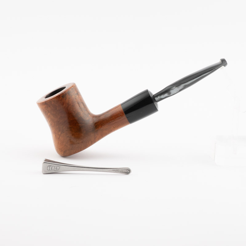 PIPA RODATA VECCHIO LUPO DI DE CANDIA GALLURA FREEHAND