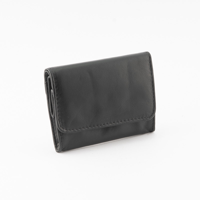 BUSTA PORTATABACCO SASIENI BOX NAPPA NERA CALAMITA