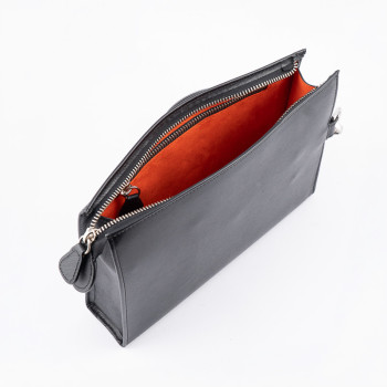 POCHETTE PORTASIGARI CARTUJANO CON PORTA-ACCESSORI ESTRAIBILE NERO SAFFIANO